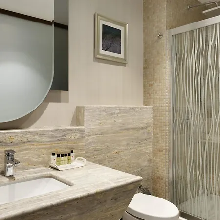 Ramada By Wyndham 3*