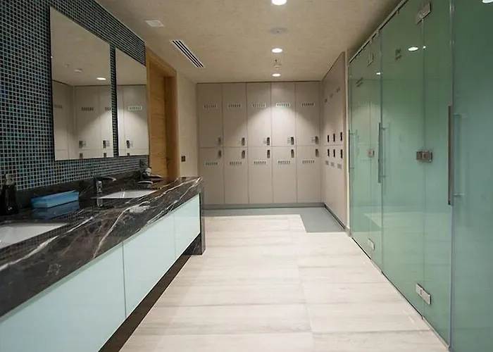 Ramada By Wyndham 3*